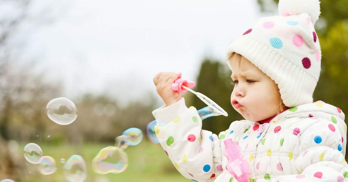 bubble-mix-recipe-my-bored-toddler