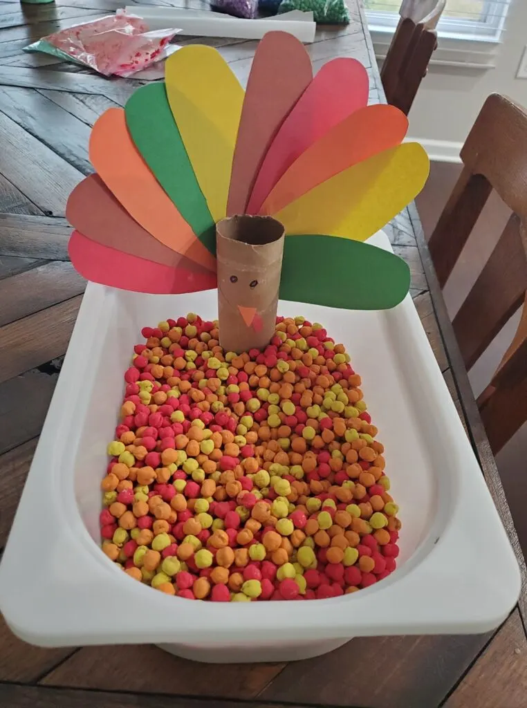 Thanksgiving sensory bin idea 