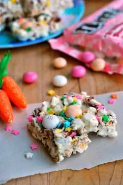 easter popcorn bars