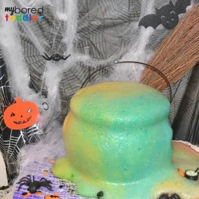 Halloween fizzing cauldron image 5