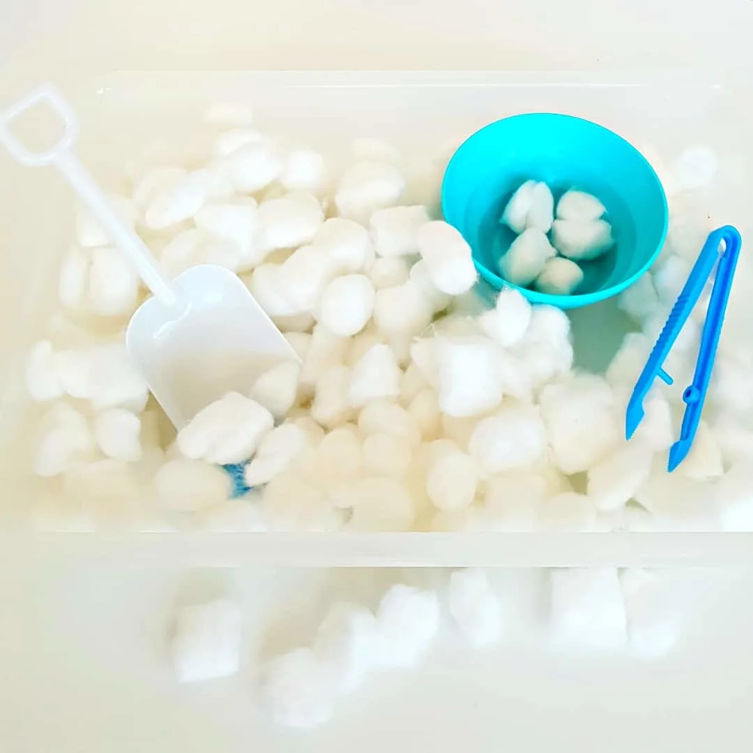 How to Build Fine Motor Skills with a Winter Sensory Bin