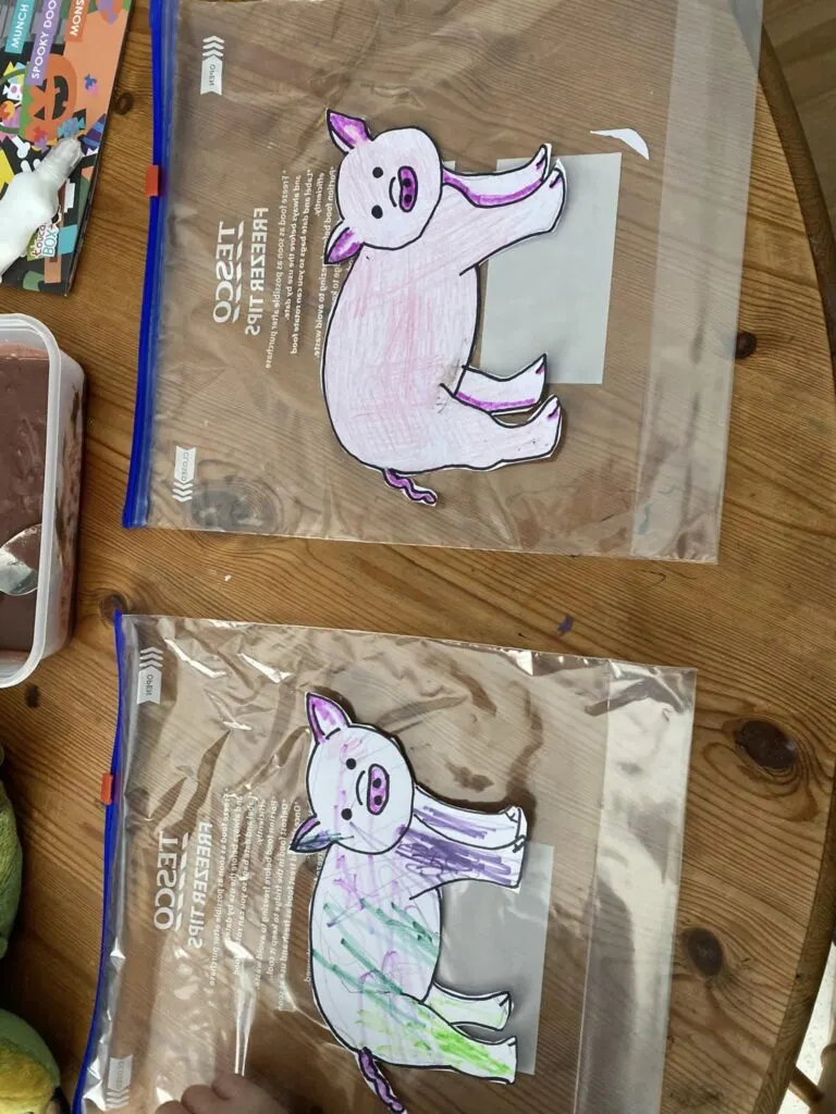 Muddy pigs toddler craft