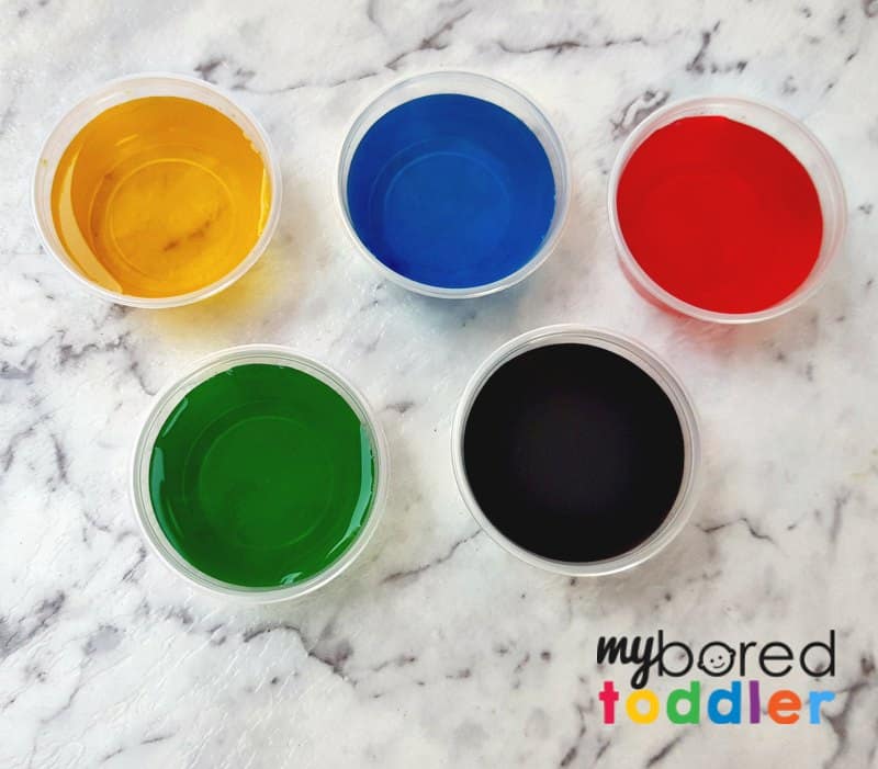 fizzing sensory bin for toddlers colors vinegar baking soda mixing setup