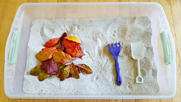 Leaf craft and activity ideas for toddlers - My Bored Toddler