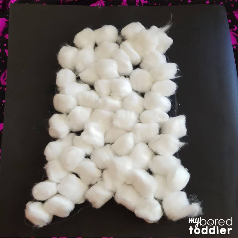 finished ghost craft with cotton balls