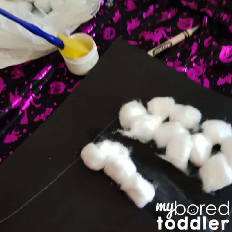 ghost cotton wool craft for toddlers adding cotton balls 2