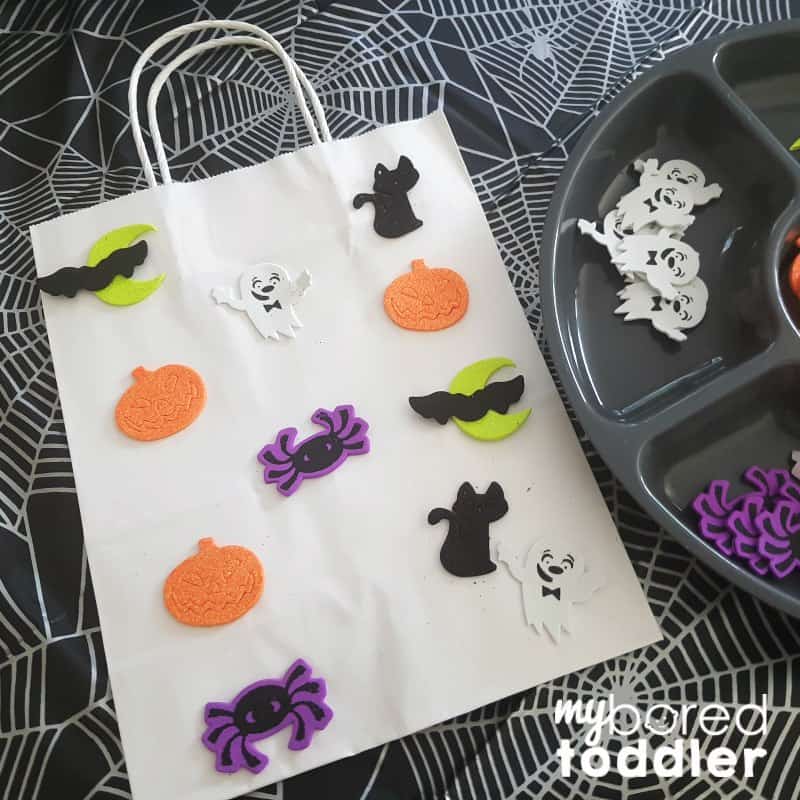 halloween trick or treat foam sticker bag for toddlers step 2