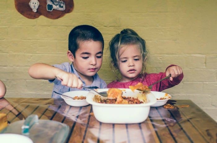 healthy eating tips for toddlers when you're a busy mum family meal