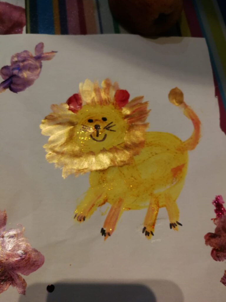 painted lion craft for toddlers 