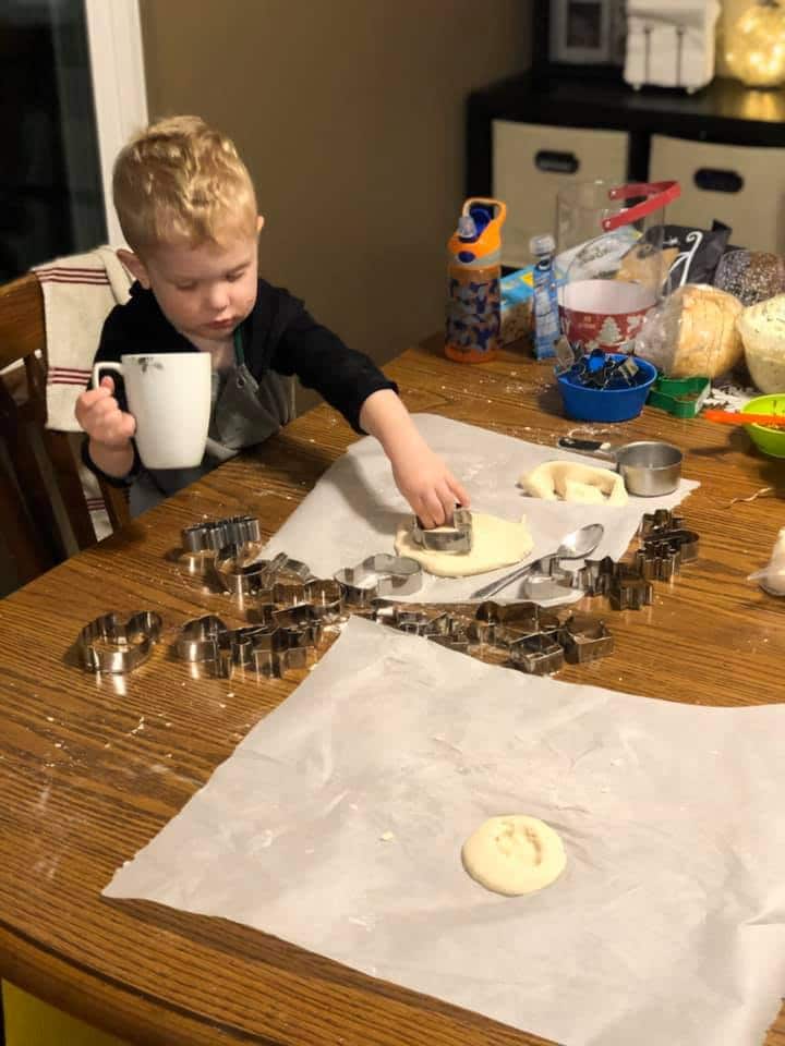 salt dough ornaments for toddlers to make 