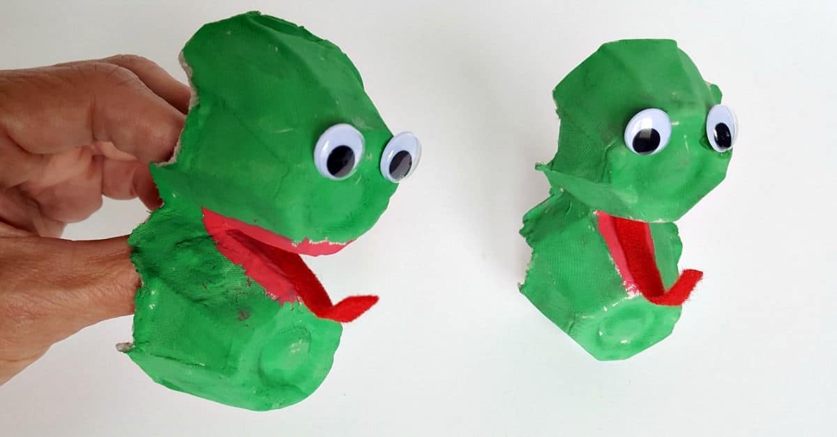 Frog Finger Puppet - Egg Carton Craft - My Bored Toddler Fun For Toddlers