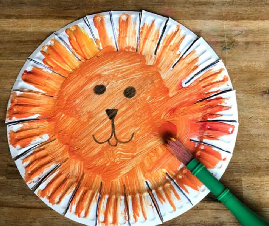 Paper Plate Lion 