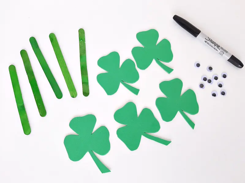 Shamrock Puppets Craft and Rhyming Game
