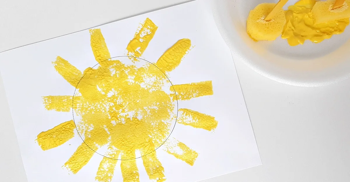 Fun-sun-craft-with-sponge-stamps.jpg.webp