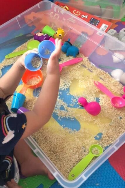 Sensory Bins for Toddlers - 60 Sensory Bin Ideas for toddlers! - My ...