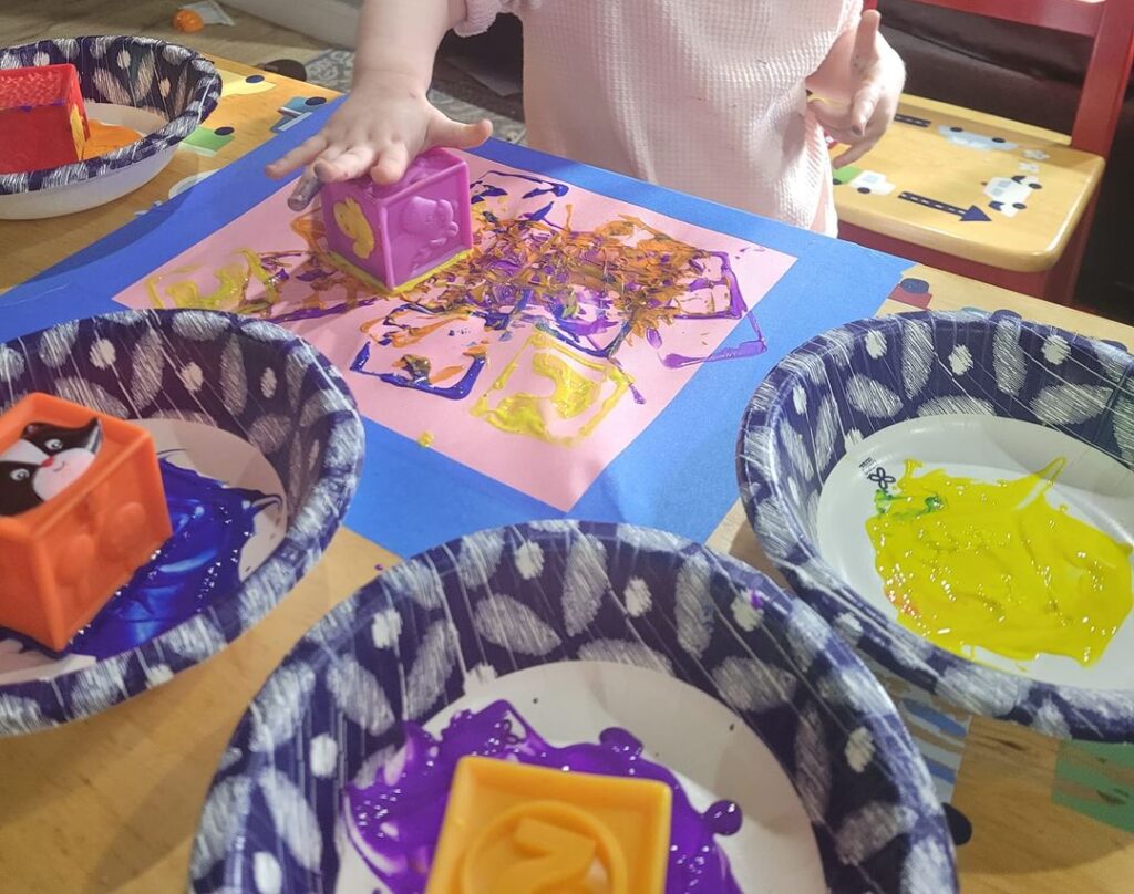 painting with blocks stamping