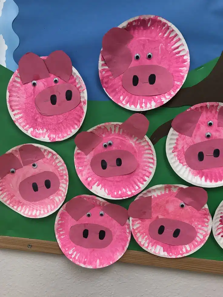 Paper plate pig craft
