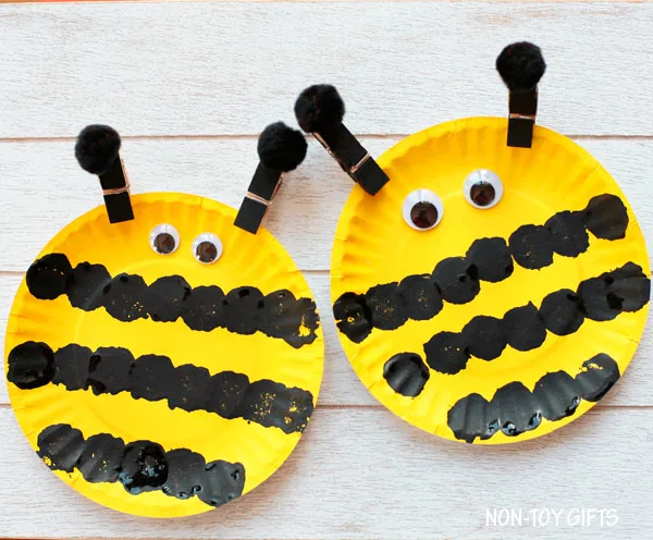easy paper plate bee craft