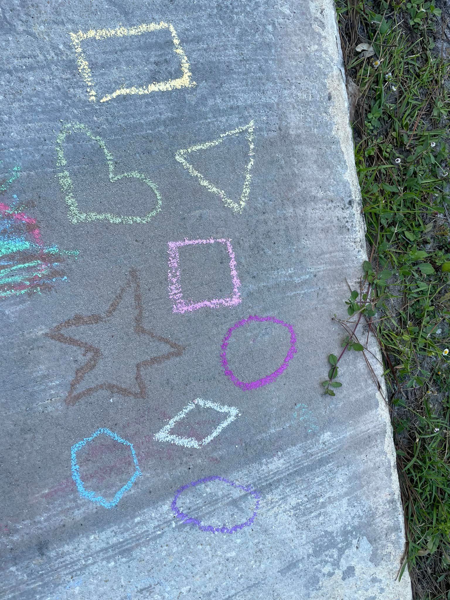 shapes on the sidewalk chal